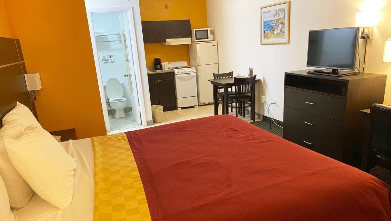 Magnuson Hotel Μπράντεντον Εξωτερικό φωτογραφία